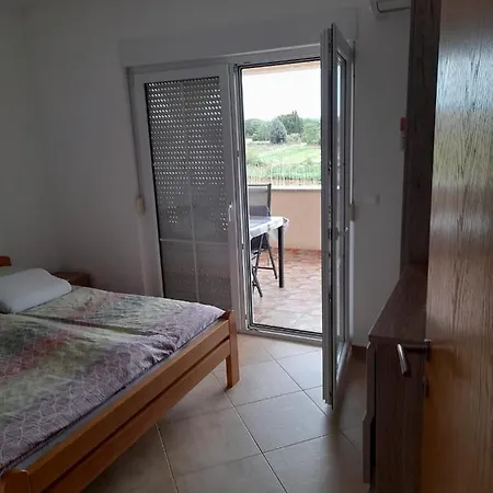 Apartmani Slavko Fazana Exterior photo